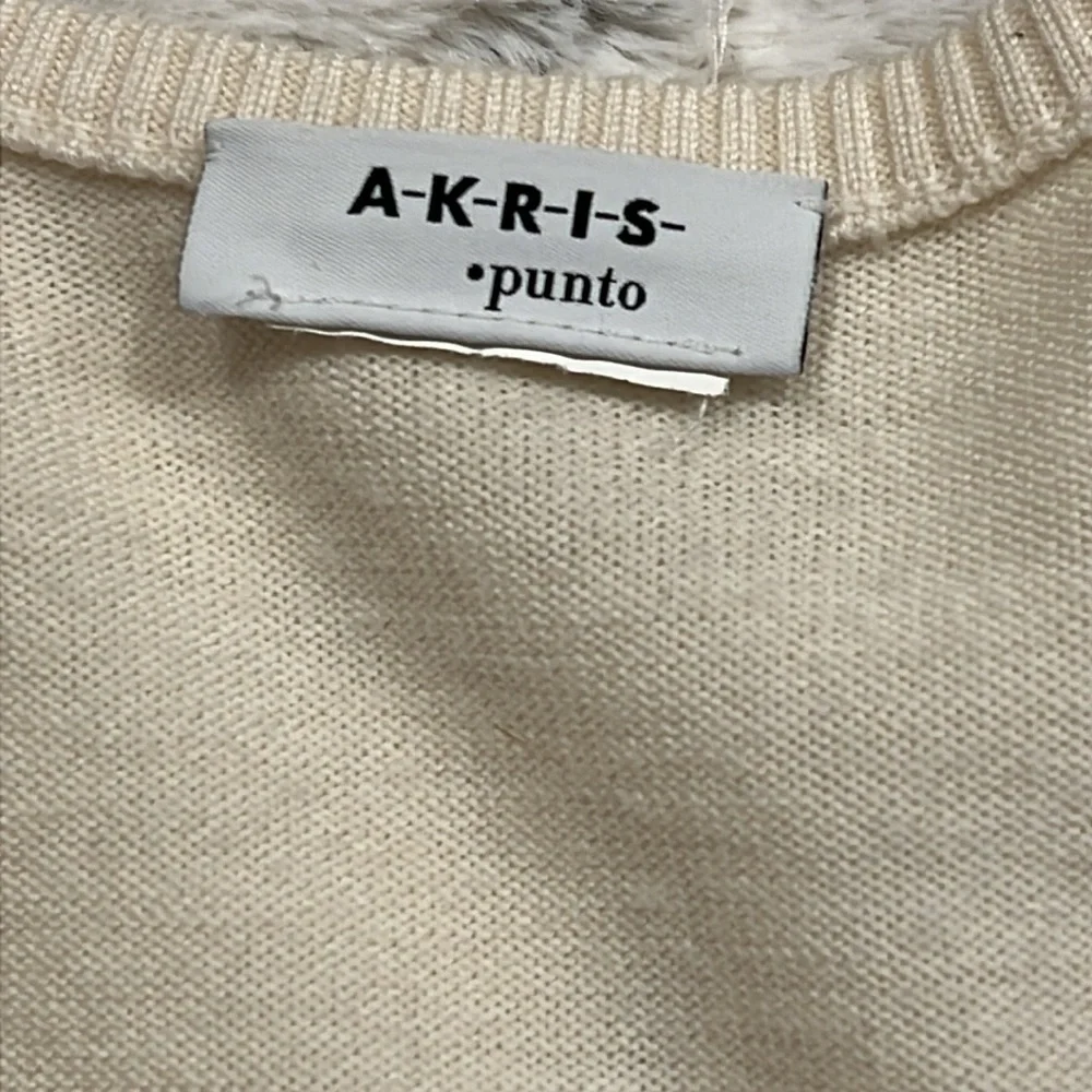Akris Punto Dip Dye Cream & Blue V-Neck Sweater Sz-4